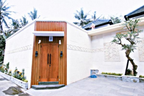 Nadya Jaya Luxury Villa